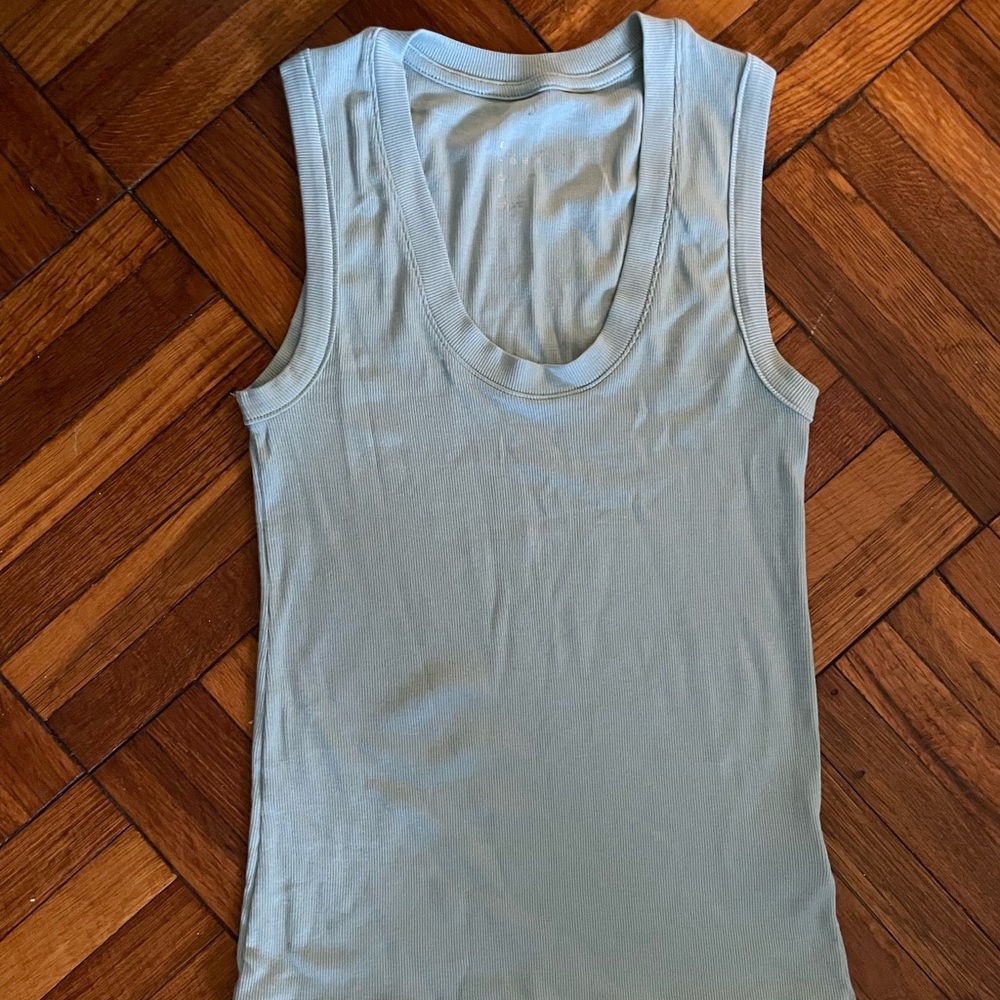 New top - Picture 3 of 4